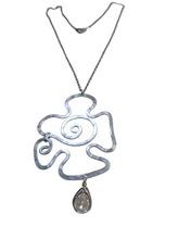 Load image into Gallery viewer, Flower Necklace
