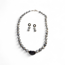 Load image into Gallery viewer, Necklace and Earrings
