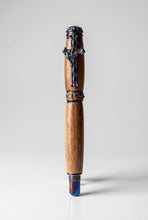 Load image into Gallery viewer, Boligrafos En Madera Amazing Grace Pen (Canarywood)
